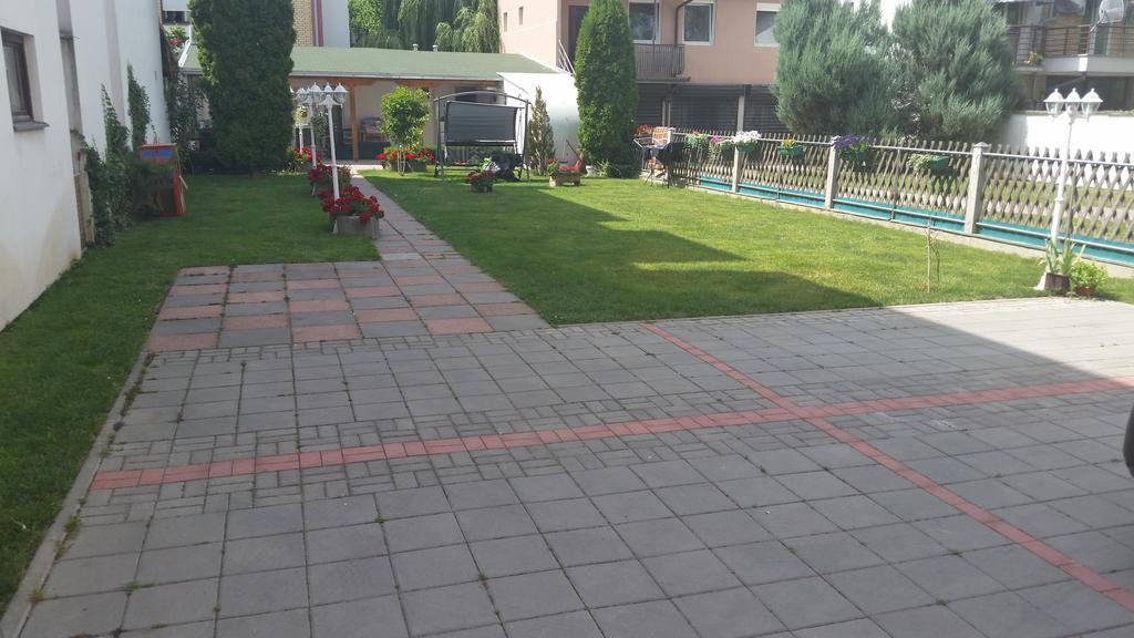 נובי סאד Apartmani Amaro מראה חיצוני תמונה