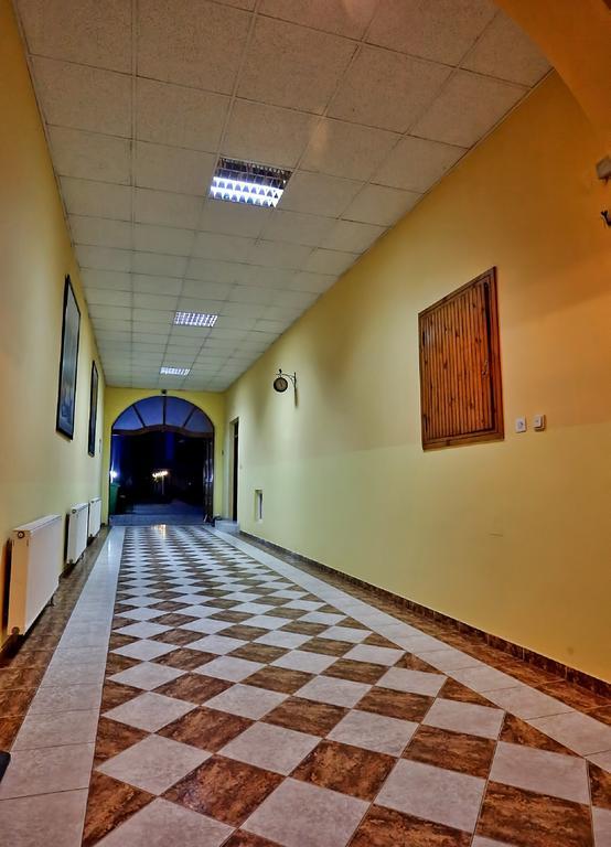נובי סאד Apartmani Amaro מראה חיצוני תמונה