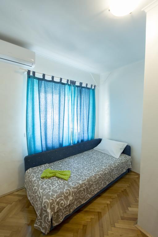 נובי סאד Apartmani Amaro מראה חיצוני תמונה