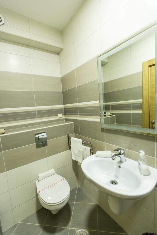 נובי סאד Apartmani Amaro מראה חיצוני תמונה
